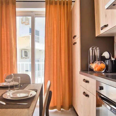 Tower Road & Penthouse With Heated Jacuzzi Sliema