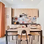 Tower Road & Penthouse With Heated Jacuzzi Sliema