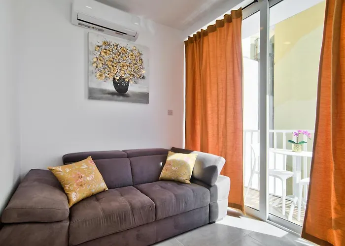 2-bedroom And Penthouse With Jacuzzi 슬리에마