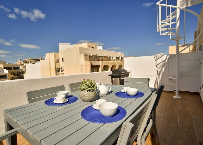 2-bedroom And Penthouse With Jacuzzi