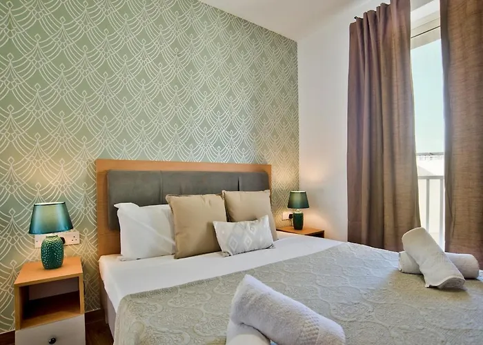 2-bedroom And Penthouse With Jacuzzi 아파트