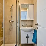 Tower Road & Penthouse With Heated Jacuzzi Lejlighed *